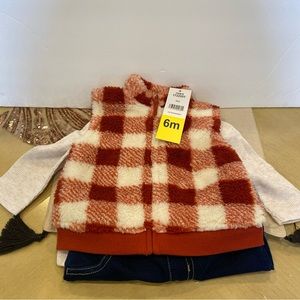 very warm jacket, pants and long sleeve t-shirt ideal for the cold